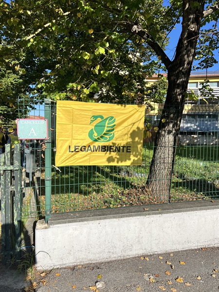 Puliamo il Mondo 2025: I ragazzi della Scuola Media di Porcari protagonisti dell’ambiente.